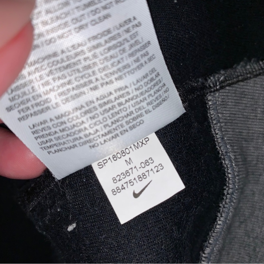 Nikelab Essentials Crew - image 7